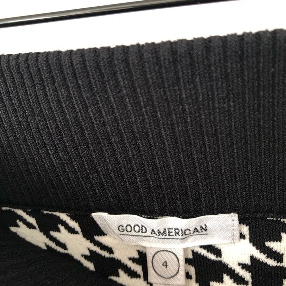 Good American short hood stocks skirt. Size 4 = XL - Picture 3 of 3